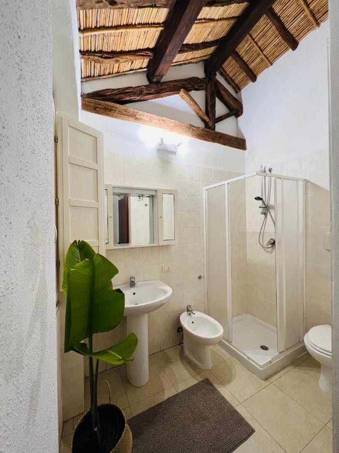 Castello Attic Sunset Terrace Appartement Cagliari Buitenkant foto