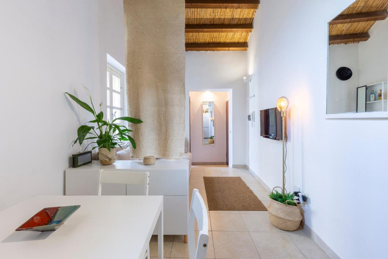 Castello Attic Sunset Terrace Appartement Cagliari Buitenkant foto