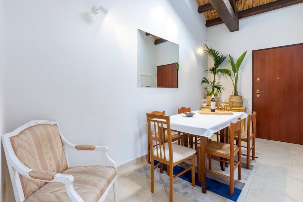 Castello Attic Sunset Terrace Appartement Cagliari Buitenkant foto