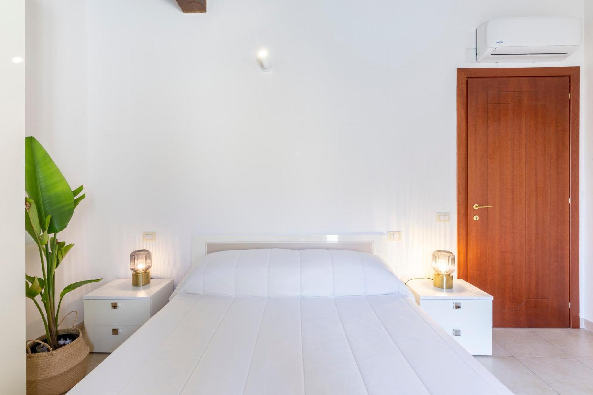 Castello Attic Sunset Terrace Appartement Cagliari Buitenkant foto